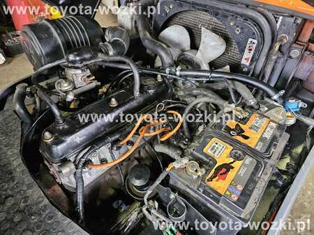 LPG VZV 1999  Toyota 6FG30 (9)