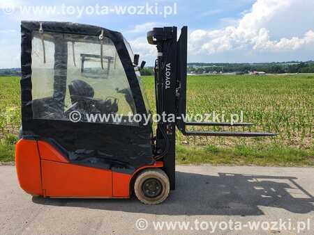 3-wiel elektrische heftrucks 2014  Toyota 8FBET16 (10)