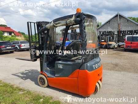 3-wiel elektrische heftrucks 2014  Toyota 8FBET16 (6)