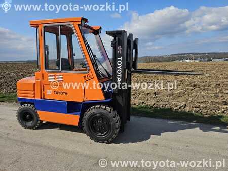 Dieselstapler 1995  Toyota 5FDF30 , 5FD30 (1)