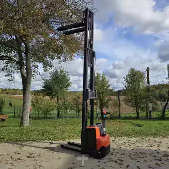 Wózek wysokiego podnoszenia 2019  Toyota Swe 140 (1)
