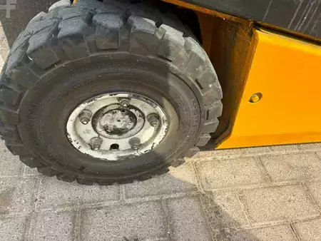 Electric - 3 wheels 1999  Jungheinrich EFG-DF-15 (11)