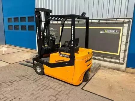Electric - 3 wheels 1999  Jungheinrich EFG-DF-15 (5)
