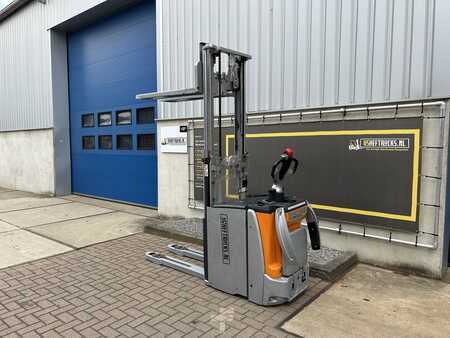 Stacker pedestre 2019  Still EXD-SF 20 (6)