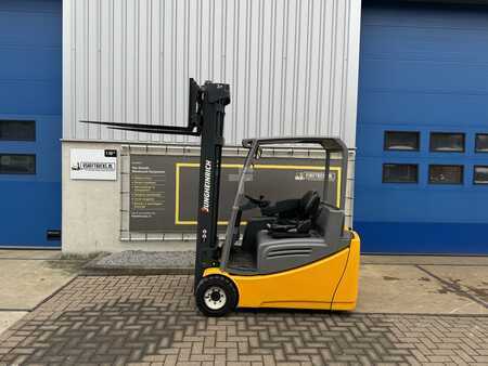 Electric - 3 wheels 2014  Jungheinrich EFG 220-600DZ/SP (1)