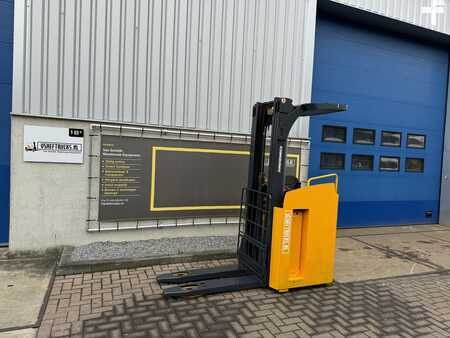 High lift pallet trucks sit-down 2015  Jungheinrich ESC 316 525DZ (4)