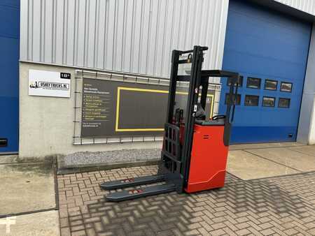 High lift pallet trucks sit-down 2015  Linde L 16 R (4)