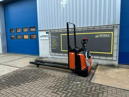 Electric Pallet Trucks 2016  BT LPE220 (3)