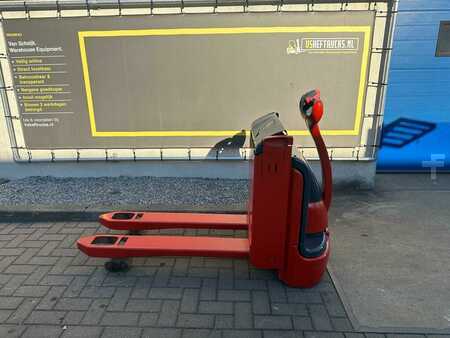 Wózki niskiego podnoszenia - Linde T16 (1)