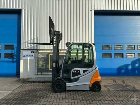 Elektro 4 Rad 2015  Still RX60-30 (1)