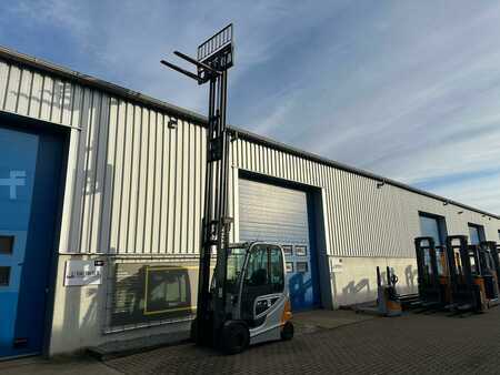Elektro 4 Rad 2015  Still RX60-30 (9)