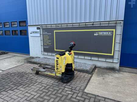 Hyster P1.6