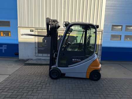 Elektro 4 Rad 2009  Still RX20-20P (1)