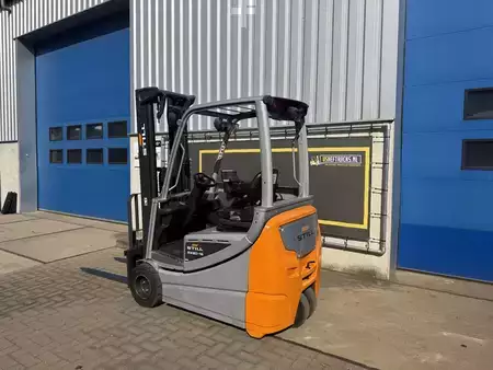 Chariots électriques à 3 roues 2020  Still RX20-16 (4)