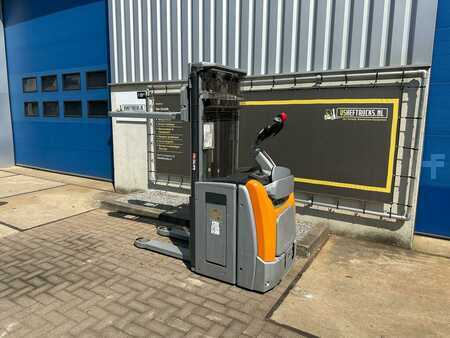 Apilador eléctrico 2019  Still EXV-SF14 (5)