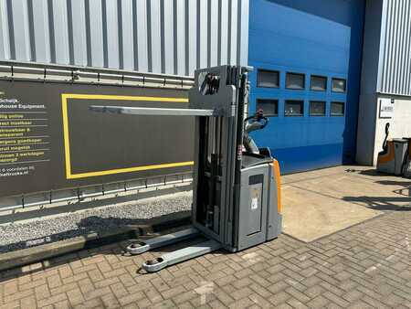 Apilador eléctrico 2019  Still EXV-SF14 (6)