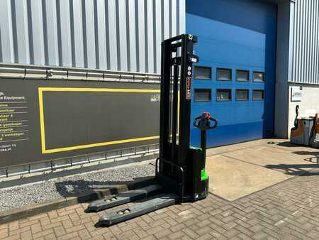 Pinontavaunu 2023  Dutchlift ES112-ES-12ES (4)