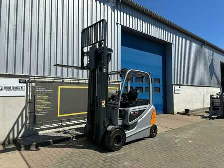 Eléctrica de 4 ruedas 2017  Still RX60-30L (6)