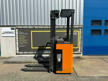 Wózki z platformą operatora 2013  Atlet SV16 (2)