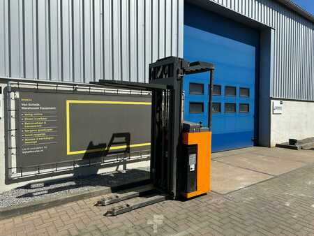 Wózki z platformą operatora 2013  Atlet SV16 (6)