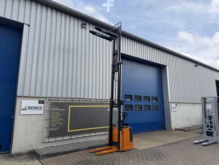 Hochhubwagen 2014  Still EGVS14 (9)