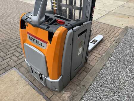 Pallet Stackers 2016  Still EXVSF14i (10)