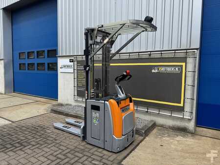 Pallet Stackers 2016  Still EXVSF14i (5)