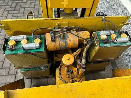 Stoccatori - Jungheinrich EJB 15G (10)
