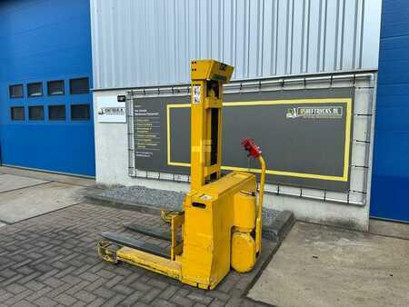 Stoccatori - Jungheinrich EJB 15G (3)