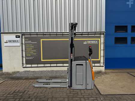 Pallet Stackers 2017  Still EXV 16 i (2)