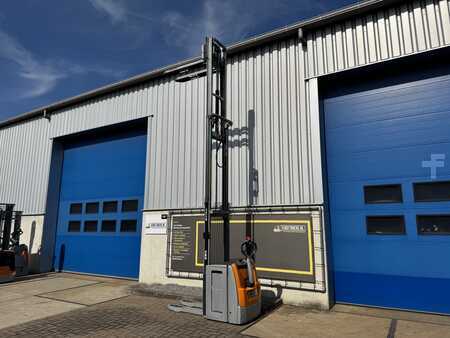 Pallet Stackers 2017  Still EXV 16 i (8)