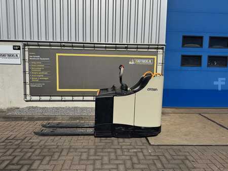 El-pallevogn 2010  Crown WT3040 (2)