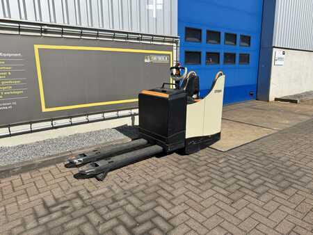 El-pallevogn 2010  Crown WT3040 (5)