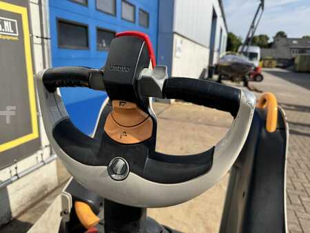 El-pallevogn 2010  Crown WT3040 (9)
