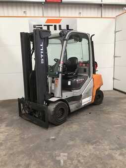 Wózki gazowe 2018  Still RX70-35T (1)