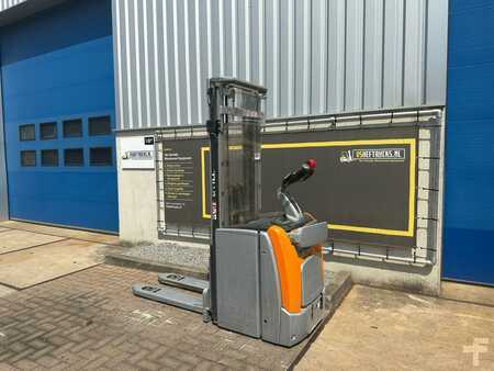 Stacker pedestre 2019  Still EXV-SF 14 D (4)