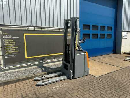 Stacker pedestre 2019  Still EXV-SF 14 D (5)