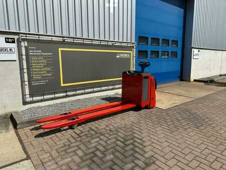 Niederhubwagen 2016  Linde T20AP 131 (2)
