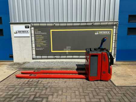 Niederhubwagen 2016  Linde T20AP 131 (3)