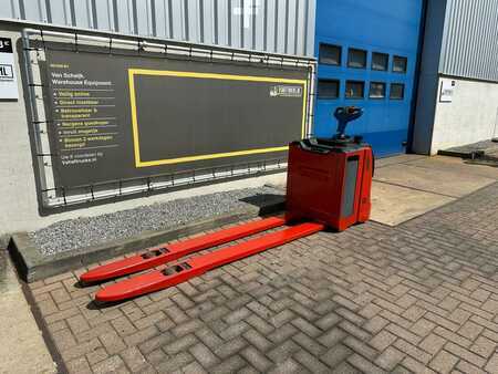 Niederhubwagen 2016  Linde T20AP 131 (4)
