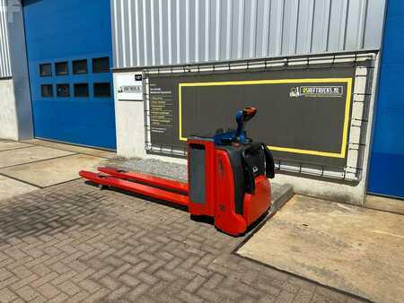 Niederhubwagen 2016  Linde T20AP 131 (5)