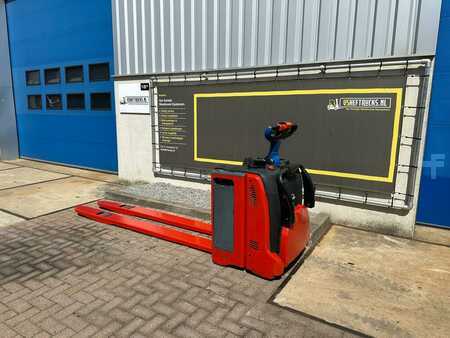Niederhubwagen 2016  Linde T20AP 131 (6)