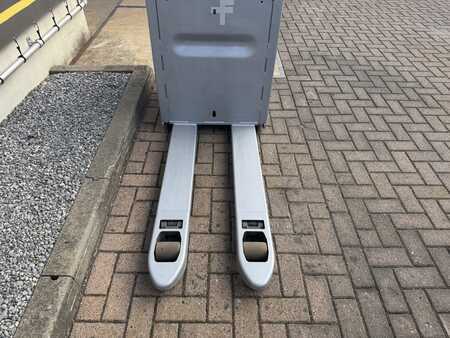 Nízkozdvižný vozík 2020  Still EXH SF20 (9)