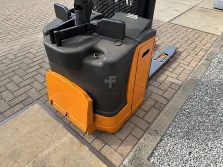 Stacker pedestre 2008  Still EGVS14 (10)