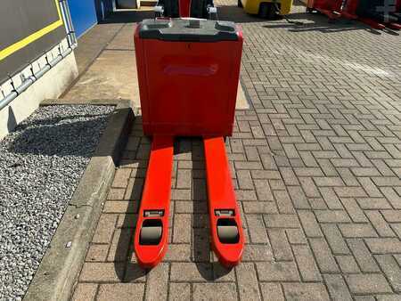 Elektrische palletwagens 2008  Linde t18 (8)