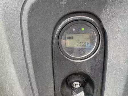 Apilador eléctrico 2012  Linde l10b (7)