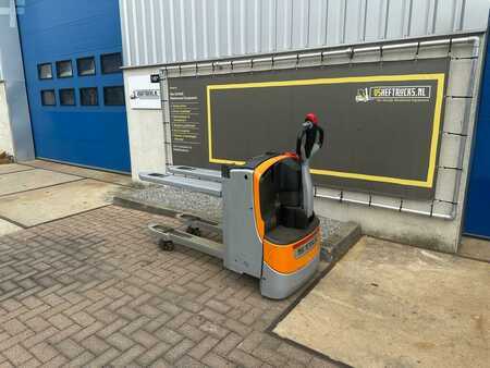 Nízkozdvižný vozík 2011  Still EXUH18 (2)