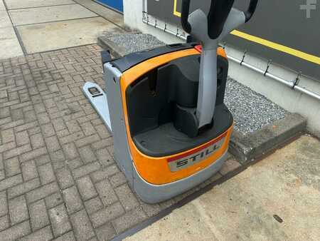 Nízkozdvižný vozík 2011  Still EXUH18 (6)