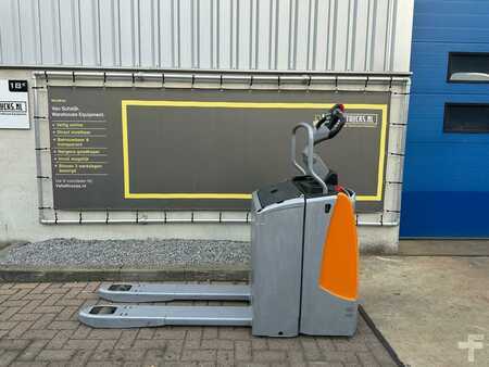 Nízkozdvižný vozík 2017  Still EXH SF20 (2)