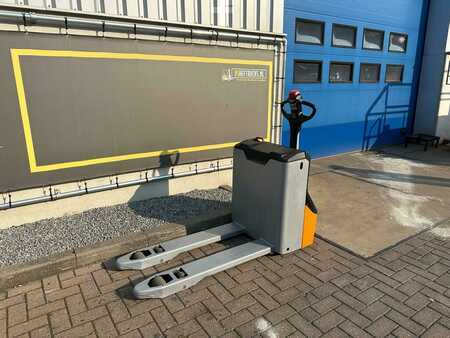 Nízkozdvižný vozík 2020  Still ECU20 (3)